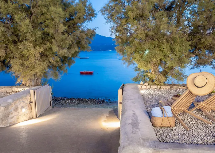 Bay Beachfront Boutique * Klima (Milos)