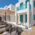 Bay Beachfront Boutique *