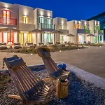 Bay Beachfront Boutique