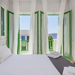 Ferienhaus Bay Beachfront Boutique Klima (Milos)
