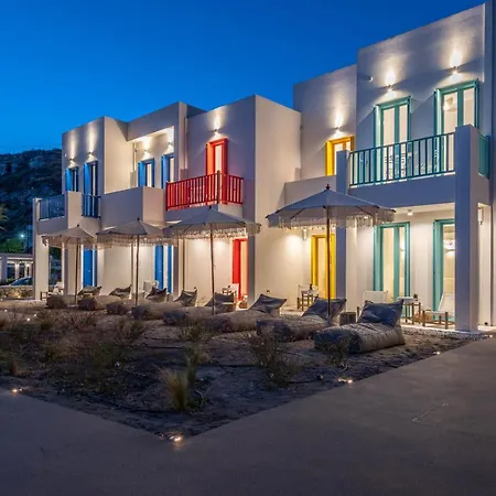 Klima Bay Beachfront Boutique Holiday home *