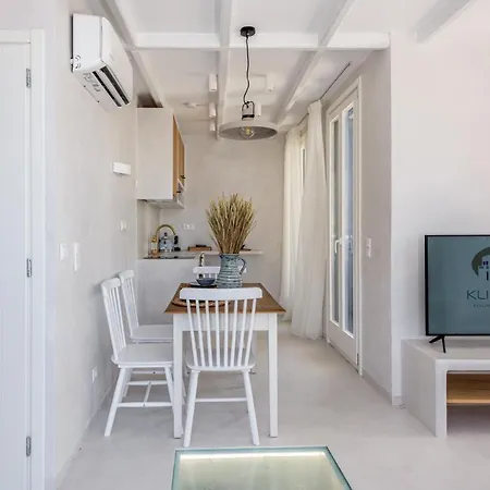 Klima Bay Beachfront Boutique Holiday home Klima (Milos)