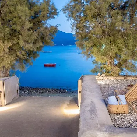 Klima Bay Beachfront Boutique Holiday home Klima (Milos)