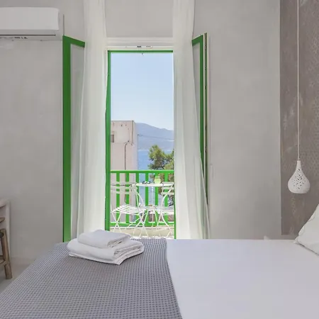 Bay Beachfront Boutique Casa de Férias Klima (Milos)