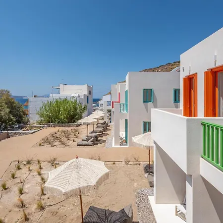 Klima Bay Beachfront Boutique Holiday home *