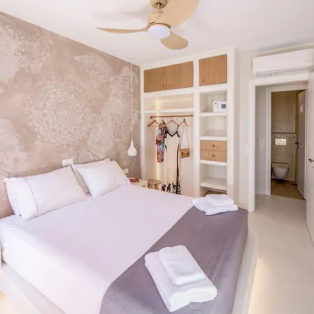 Bay Beachfront Boutique * Klima (Milos)